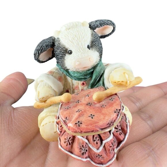 Marys Moo Moos Resin Figurine Enesco 1994 Little Drumherd Boy Whimsical Figure - Picture 2 of 14
